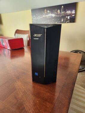 Acer Aspire Desktop Mini PC - Black Works. No Cords.